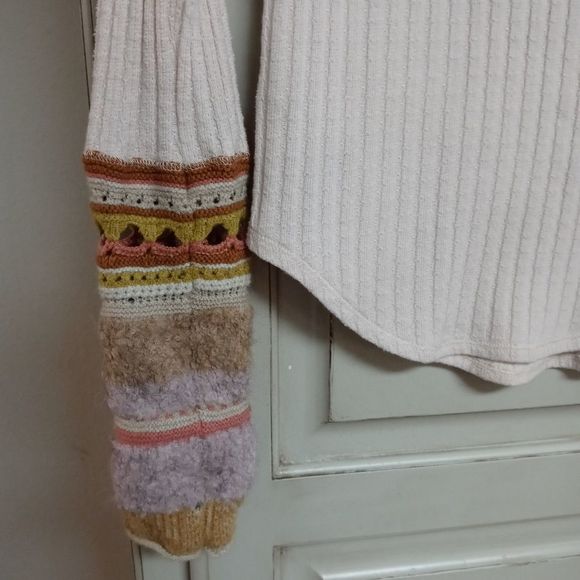 Free People 'Mixed Up Cuff' Thermal Top - Picture 14 of 15